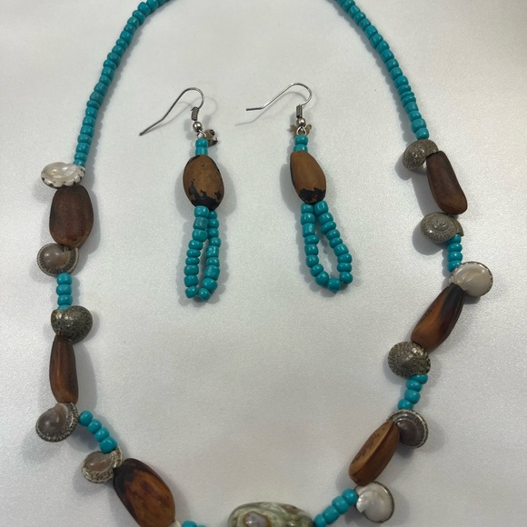 Turquoise, Pine Nut and Shell Beaded Necklace and Earring Set - Picture 2 of 2